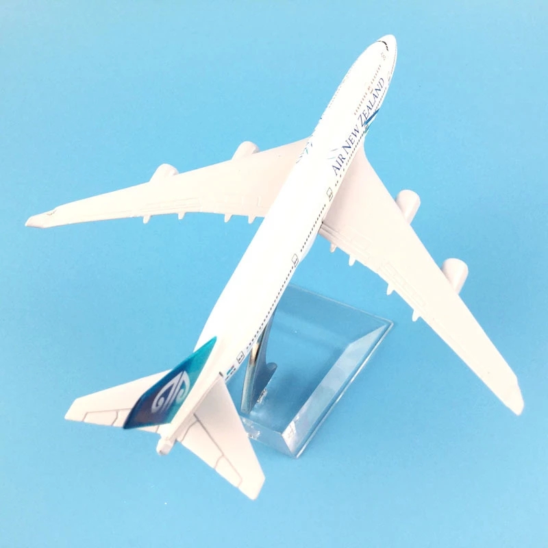 Modello di Aerei 1:400 16 cm A - Kids Toys New Zealand recensione e prezzo
